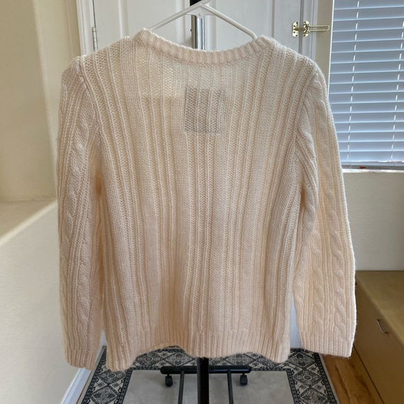 Hollister cream sweater size large - Picture 9 of 13